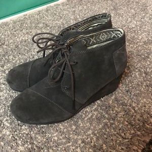 Gray Tom booties